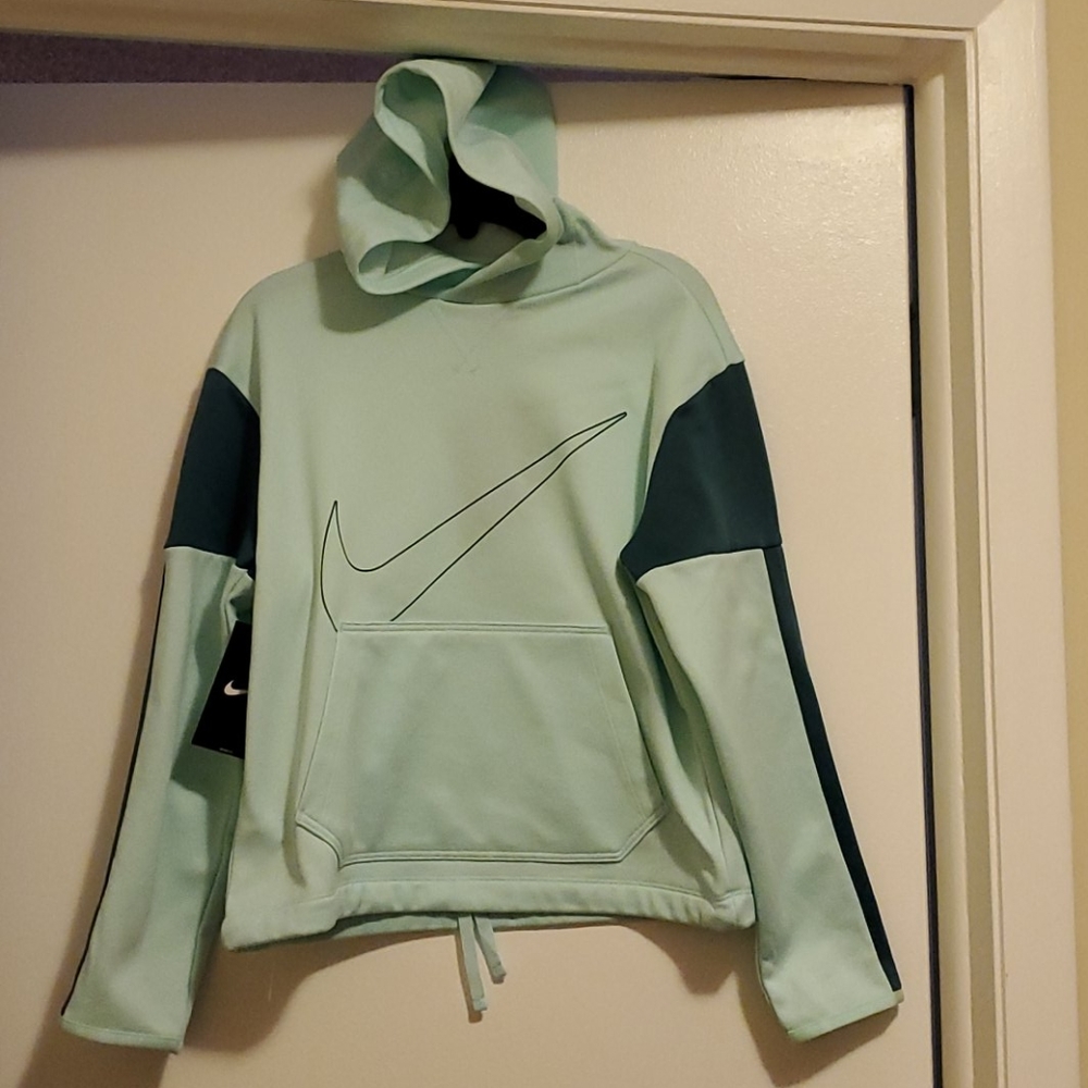 NWT: NIKE Dri-Fit Hoodie